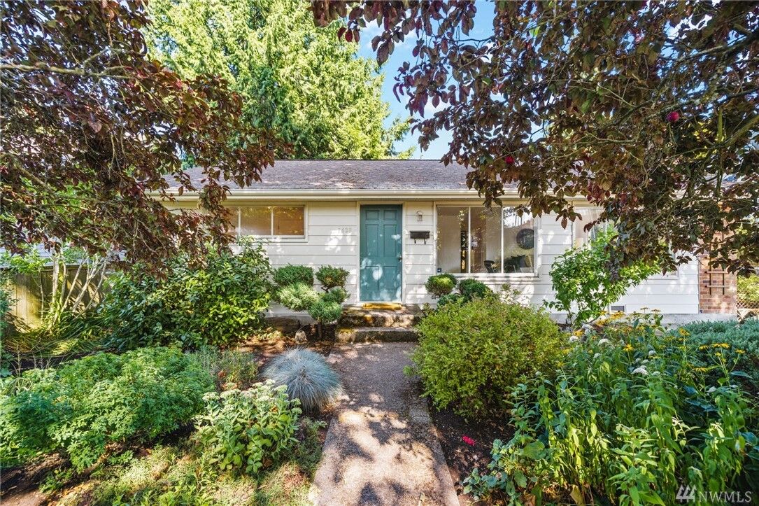 Property Photo:  8430 12th Ave SW  WA 98106 