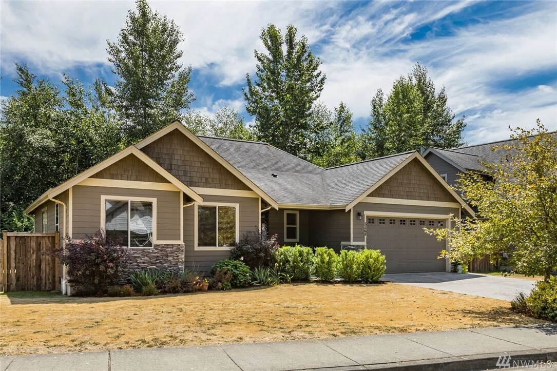 Property Photo: 5568 Old Settler Dr WA 98248