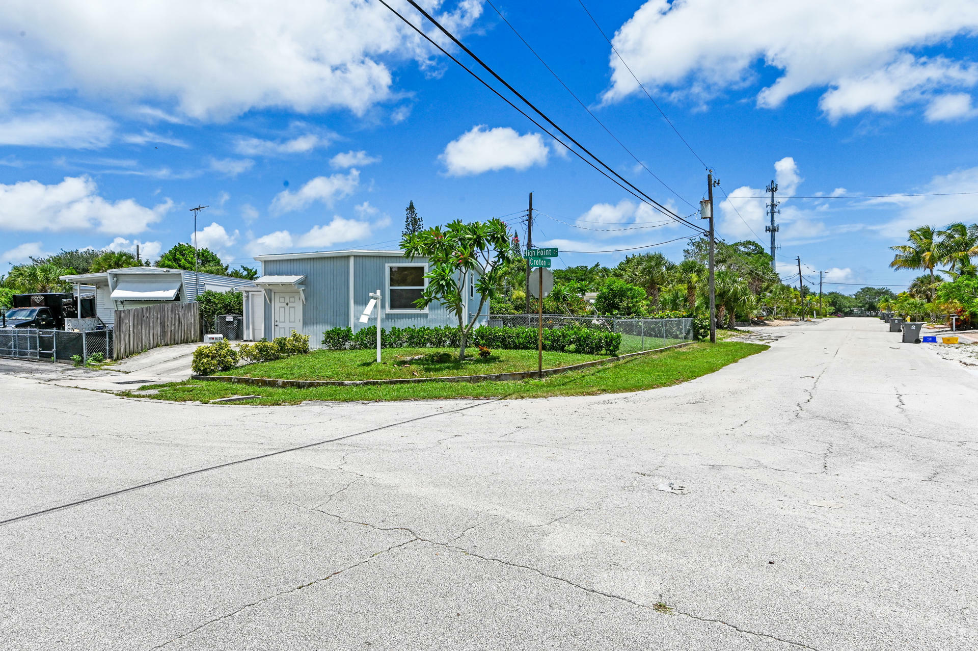 Property Photo:  9174 Highpoint Drive  FL 33403 