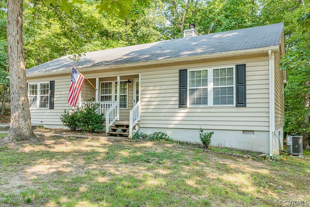 Property Photo:  86 Riverside Drive  VA 22963 