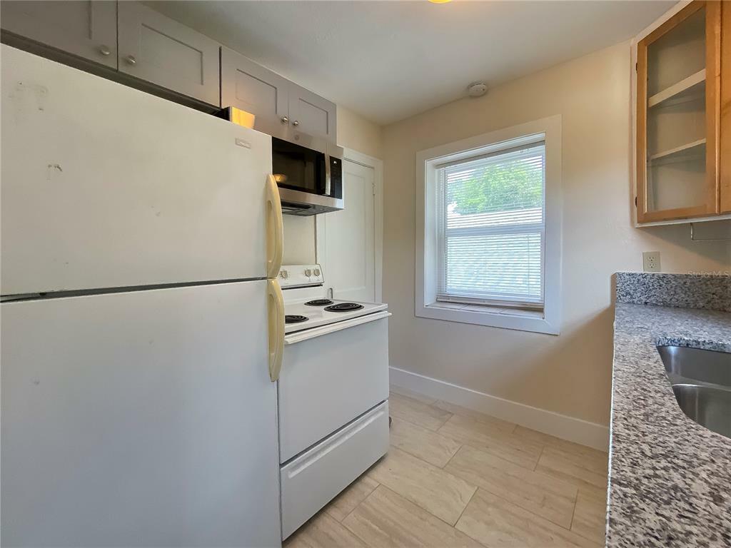 Property Photo: 445 N Shine Avenue B FL 32803