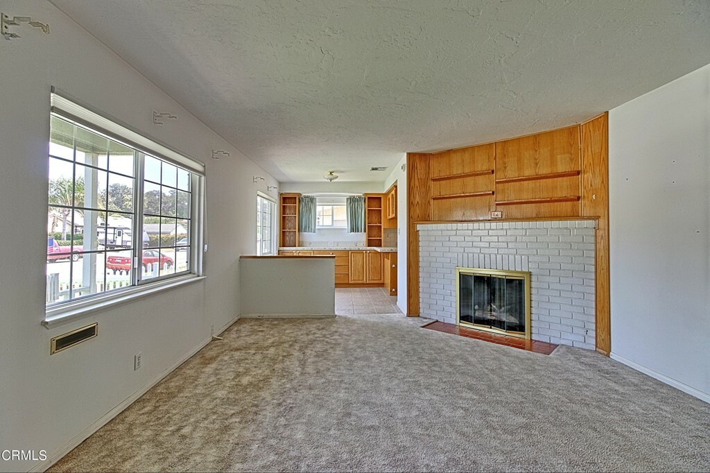 Property Photo:  6882 Crowley Avenue  CA 93003 