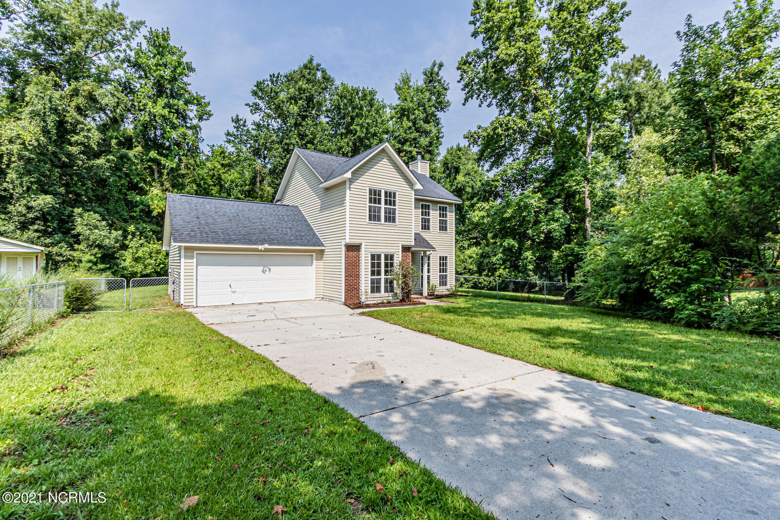 Property Photo:  111 Sweetwater Drive  NC 28540 