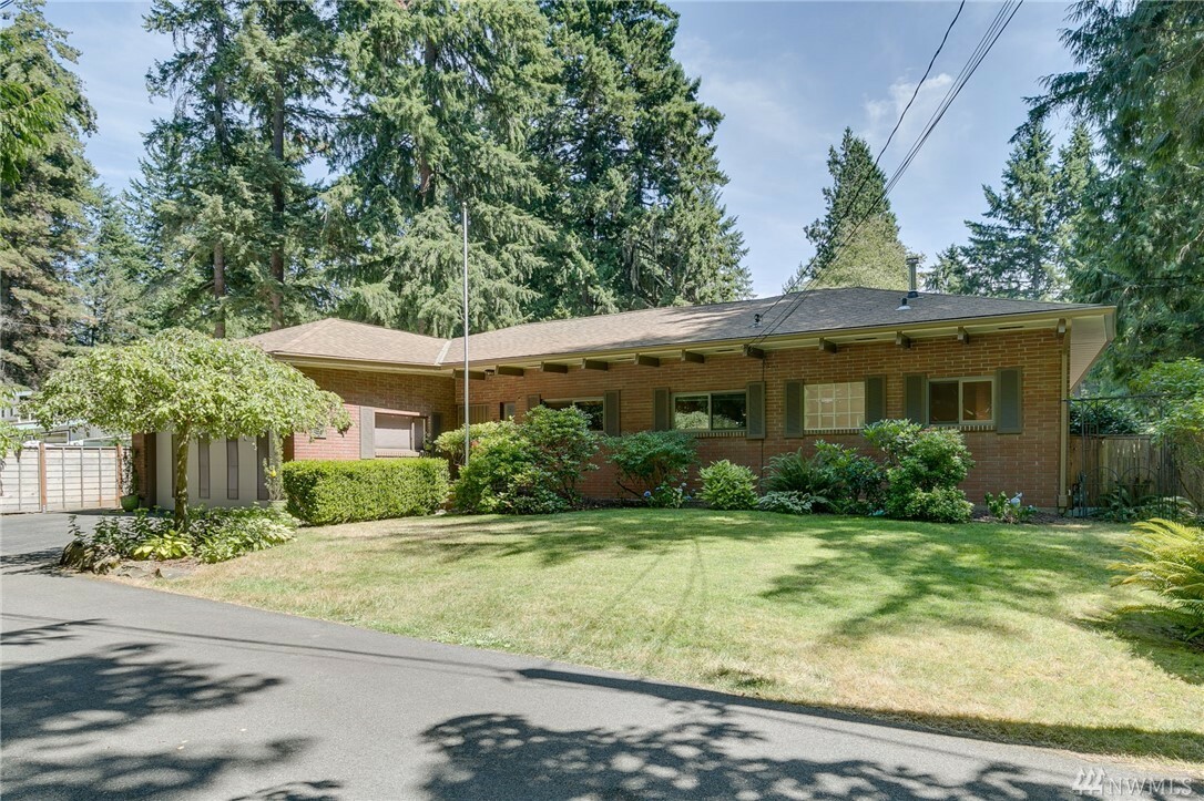 3547 NE 182nd St  Lake Forest Park WA 98155 photo