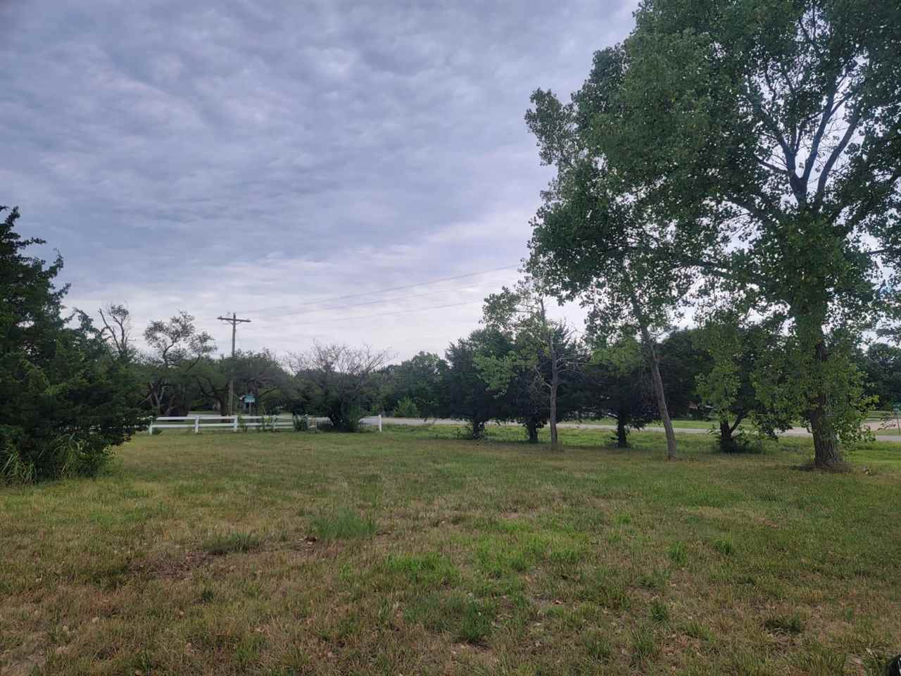 Property Photo:  2301 S Ellison  KS 67207 