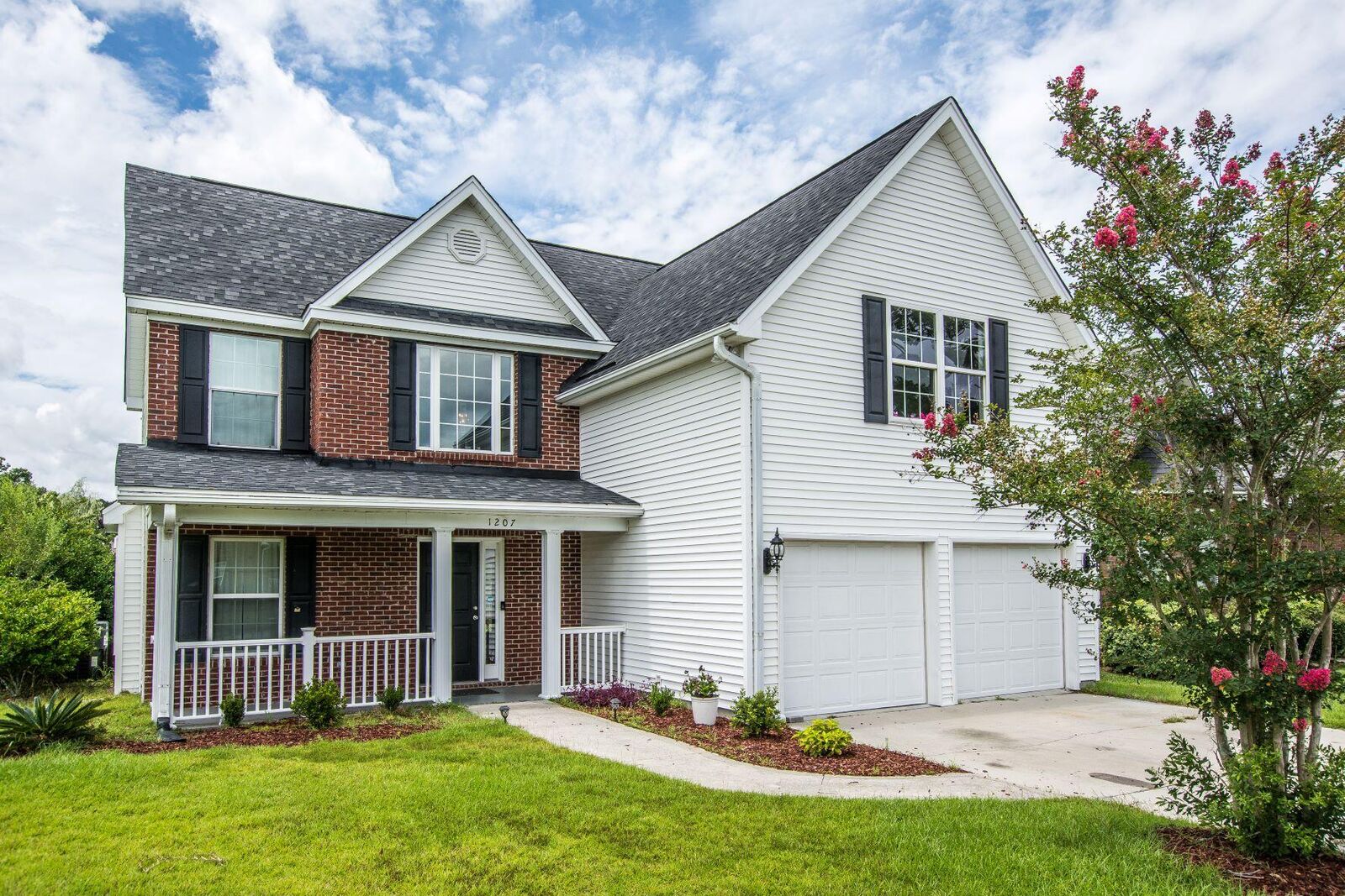 Property Photo:  1207 Roma Road  SC 29410 