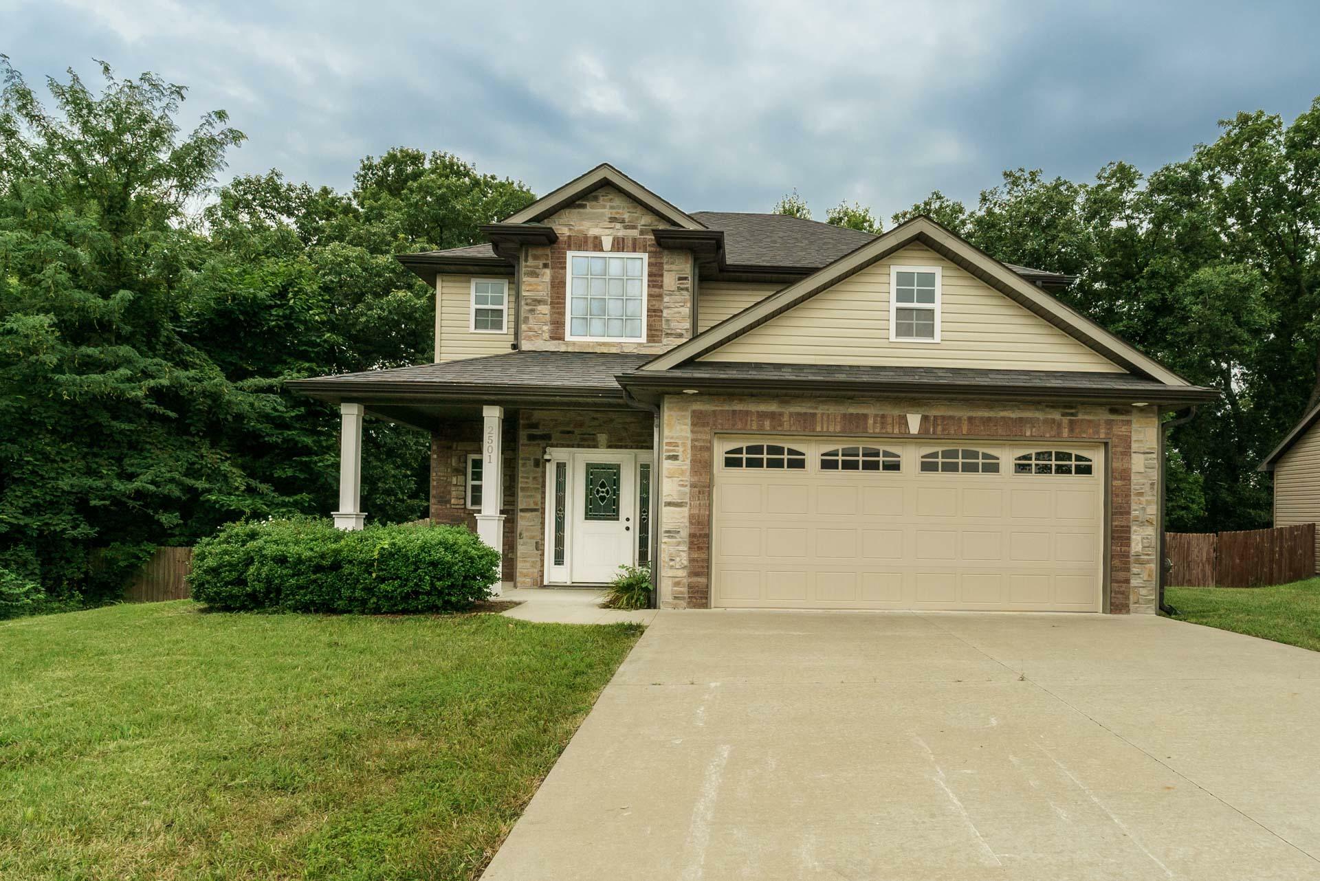 Property Photo:  2501 Shamrock Dr  MO 65202 