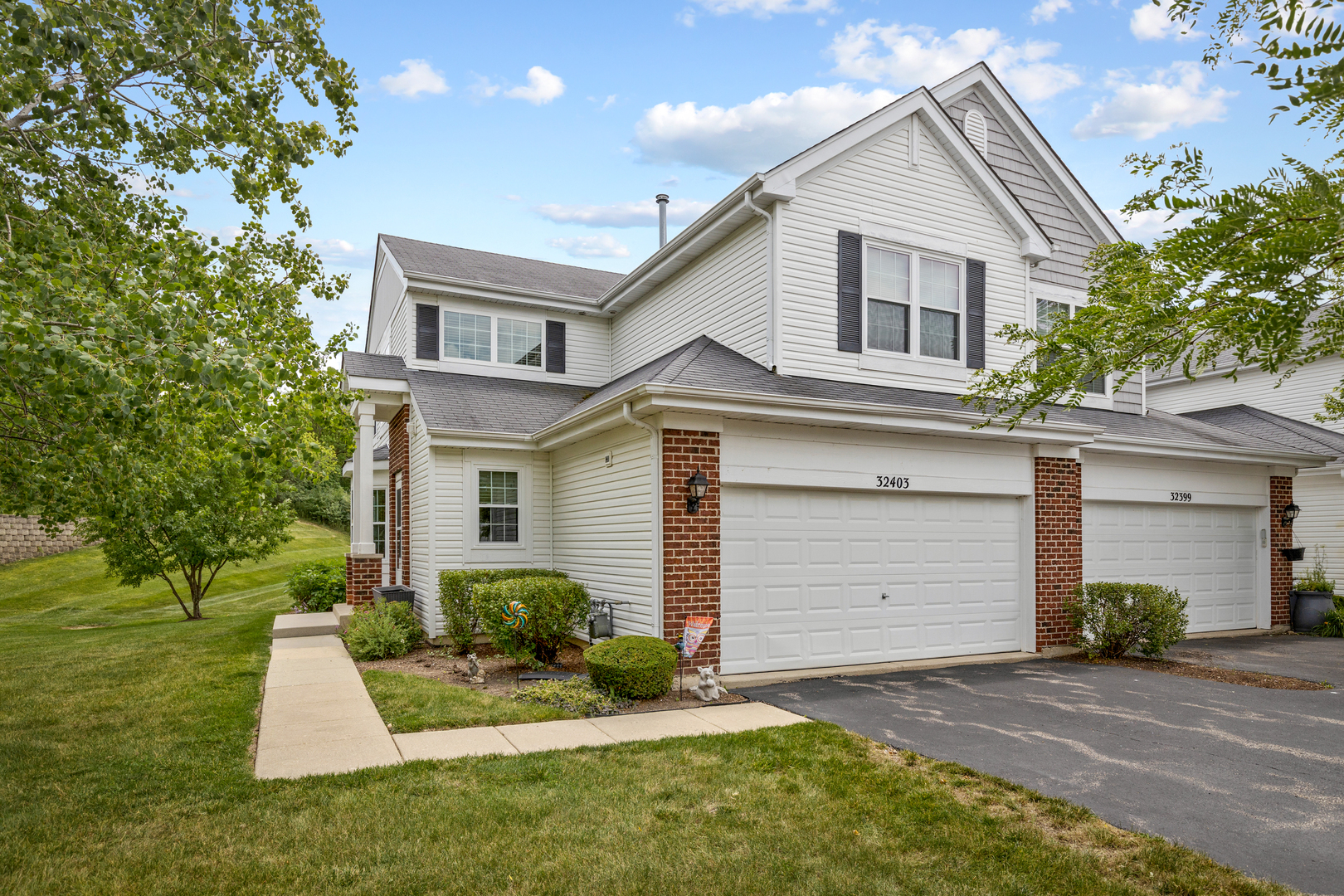 Property Photo: 32403 N Mackinac Lane IL 60051