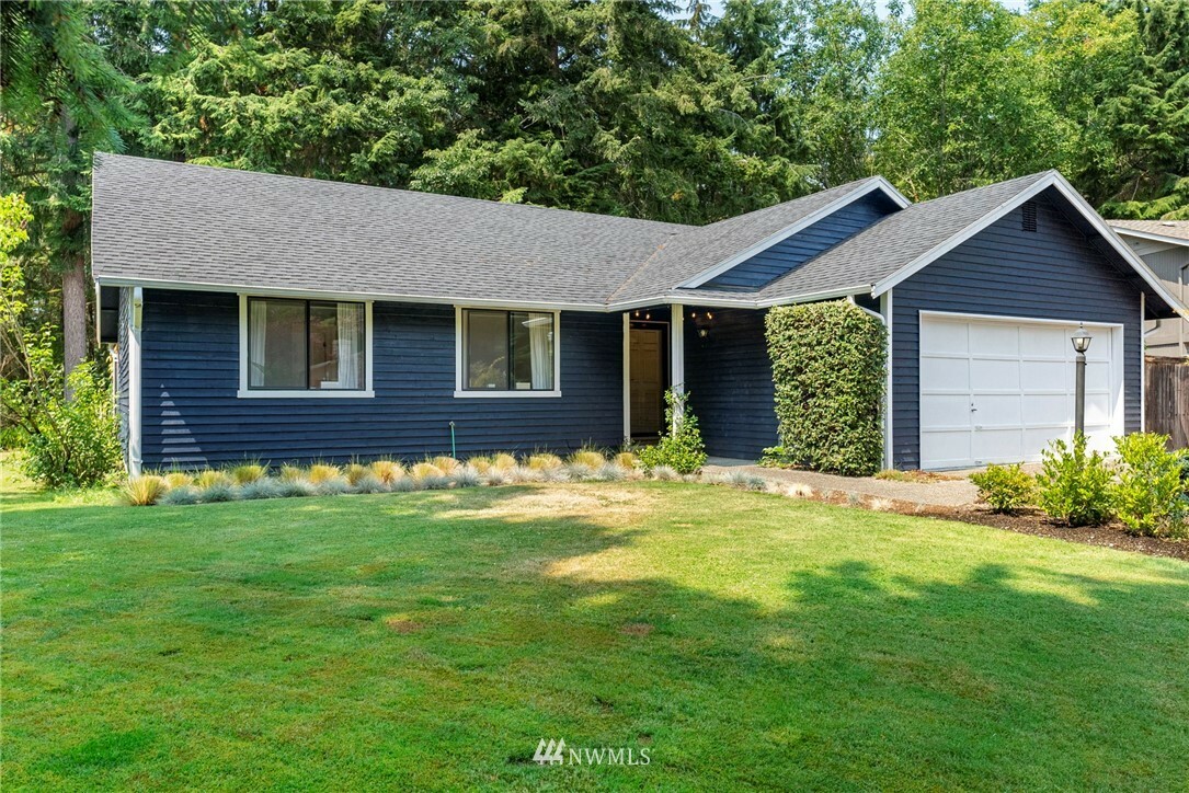 Property Photo:  11502 NW 17th Avenue Ct  WA 98332 