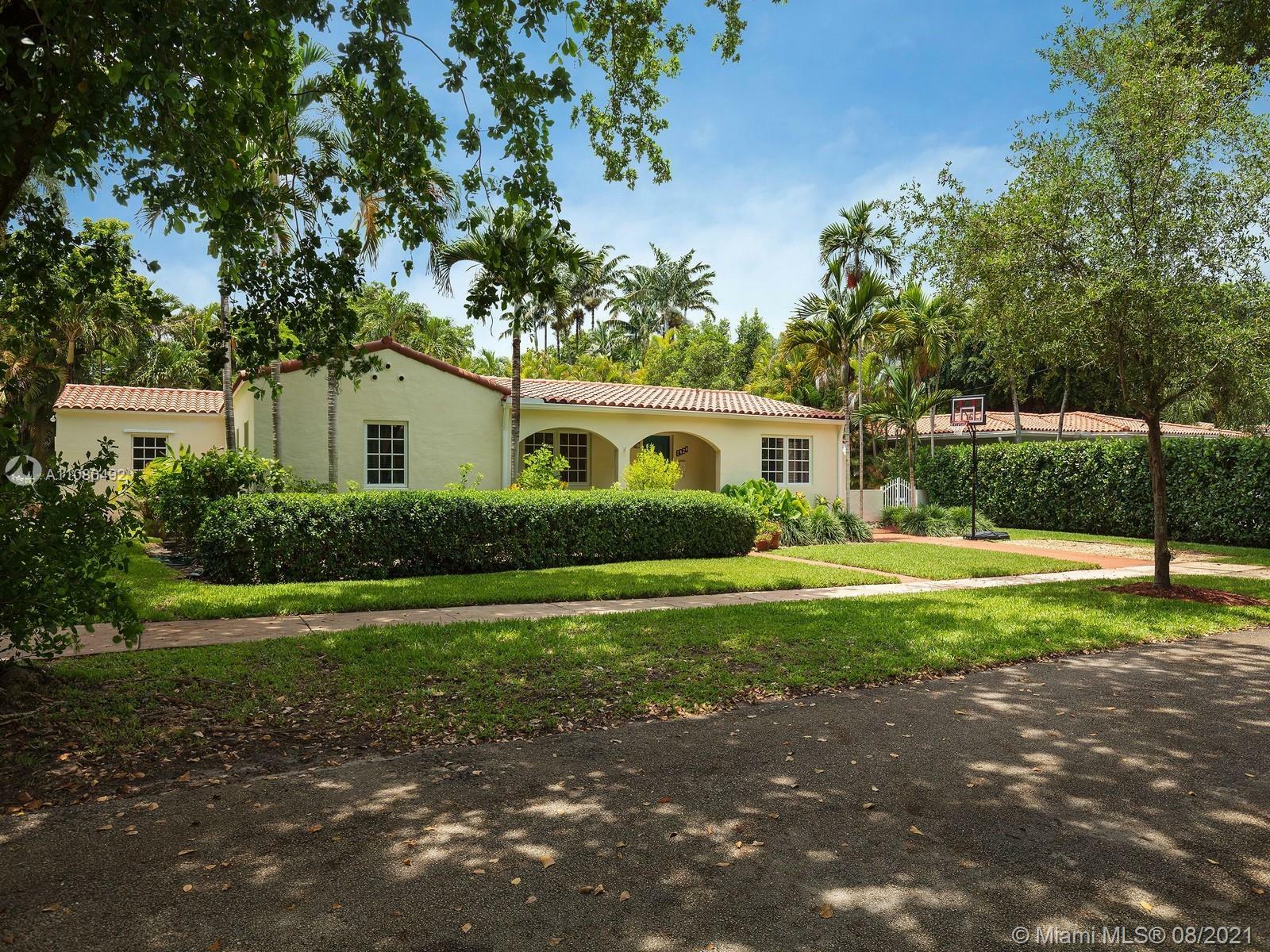 Property Photo:  1424 Alberca St  FL 33134 