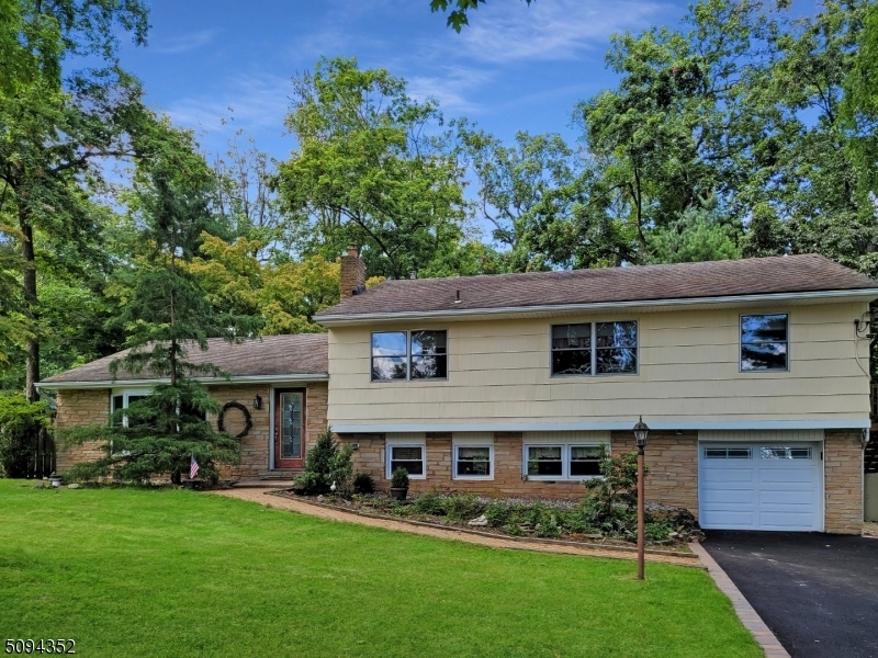 Property Photo:  28 Leffler Hill Rd  NJ 08822 