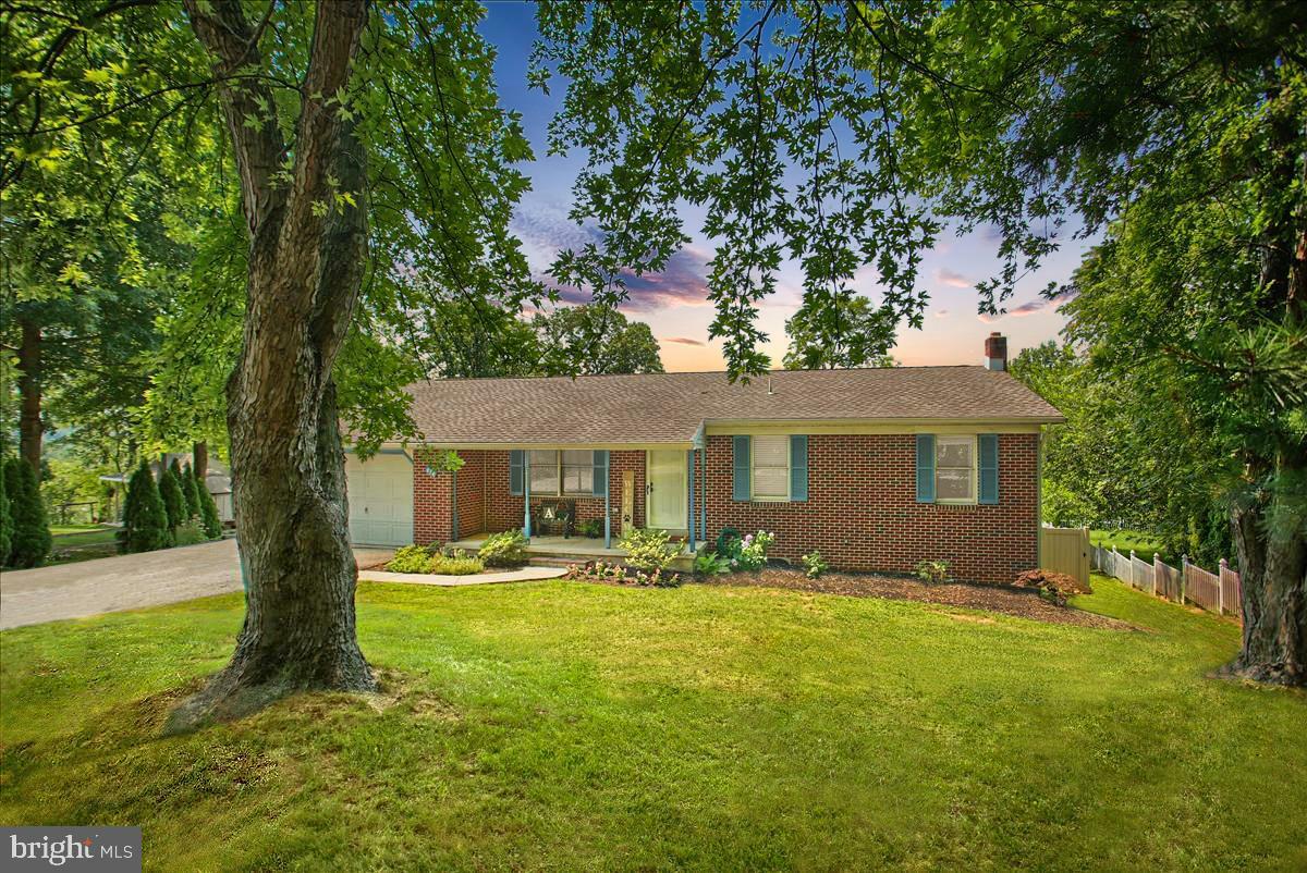 Property Photo: 434 Big Sky Drive PA 17319