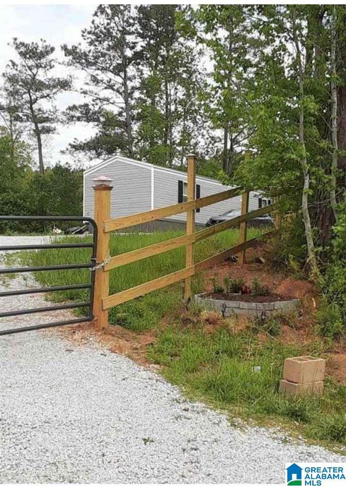 Property Photo:  2775 County Road 60  AL 36264 