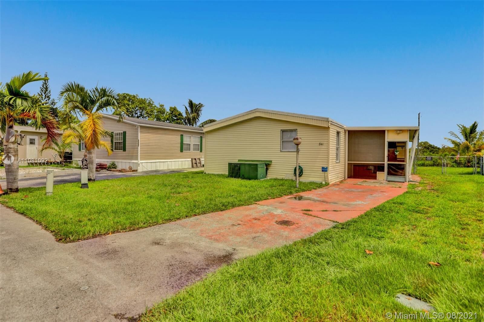 Property Photo: 841 NW 217th Way FL 33029