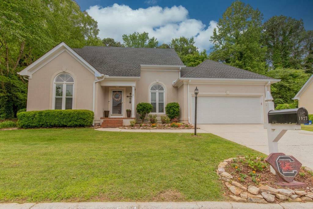 Property Photo: 1927 Fairfield Drive GA 30720