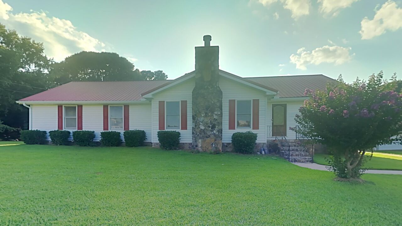 Property Photo: 35 Salem Way GA 30016