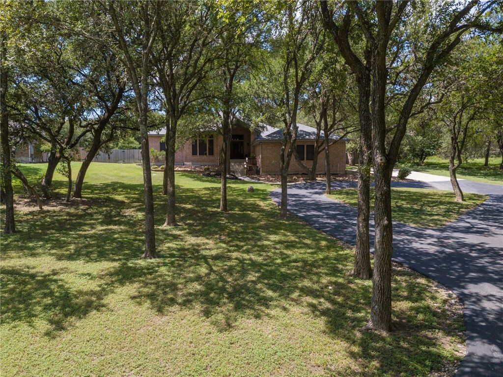 Property Photo:  729 Willow Ridge Drive  TX 78666 