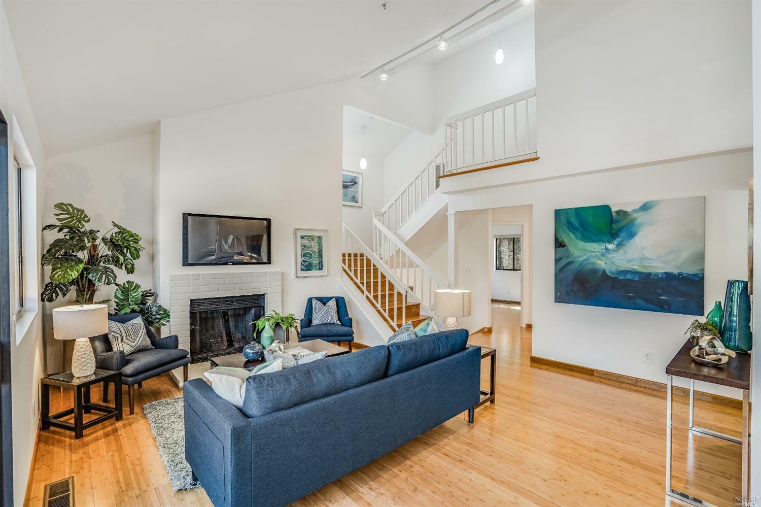 37 Birchwood Drive  Novato CA 94947 photo