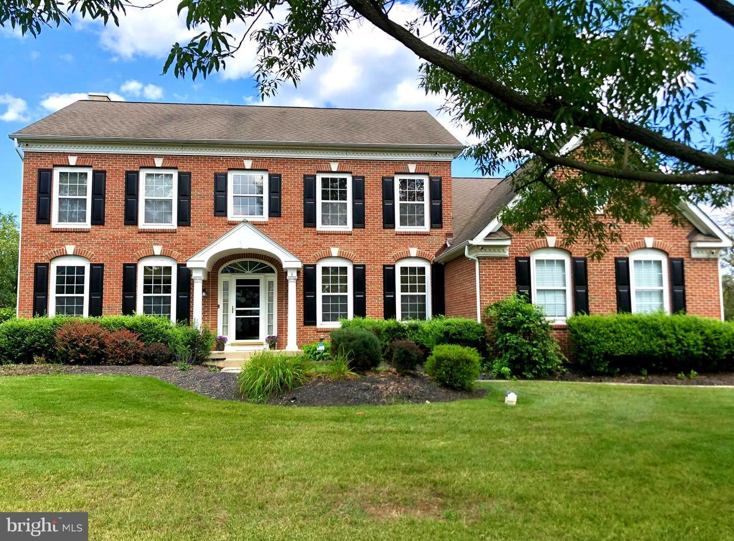 Property Photo:  1550 Cartpath Court  PA 19067 