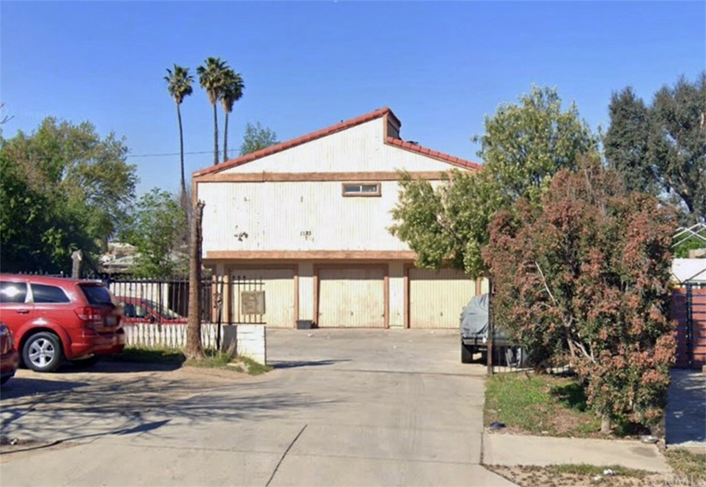 Property Photo:  1123 Circle City Drive  CA 92879 