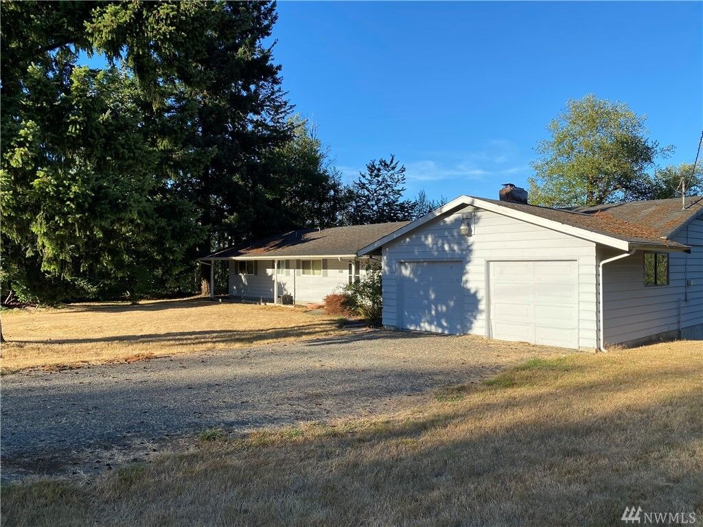 Property Photo:  28820 132nd Ave SE  WA 98092 