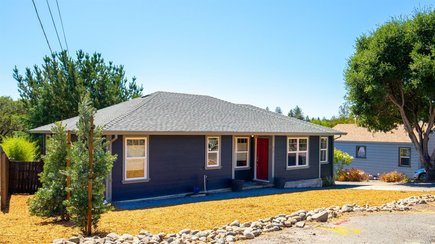 Property Photo: 308 Oak Street CA 94951