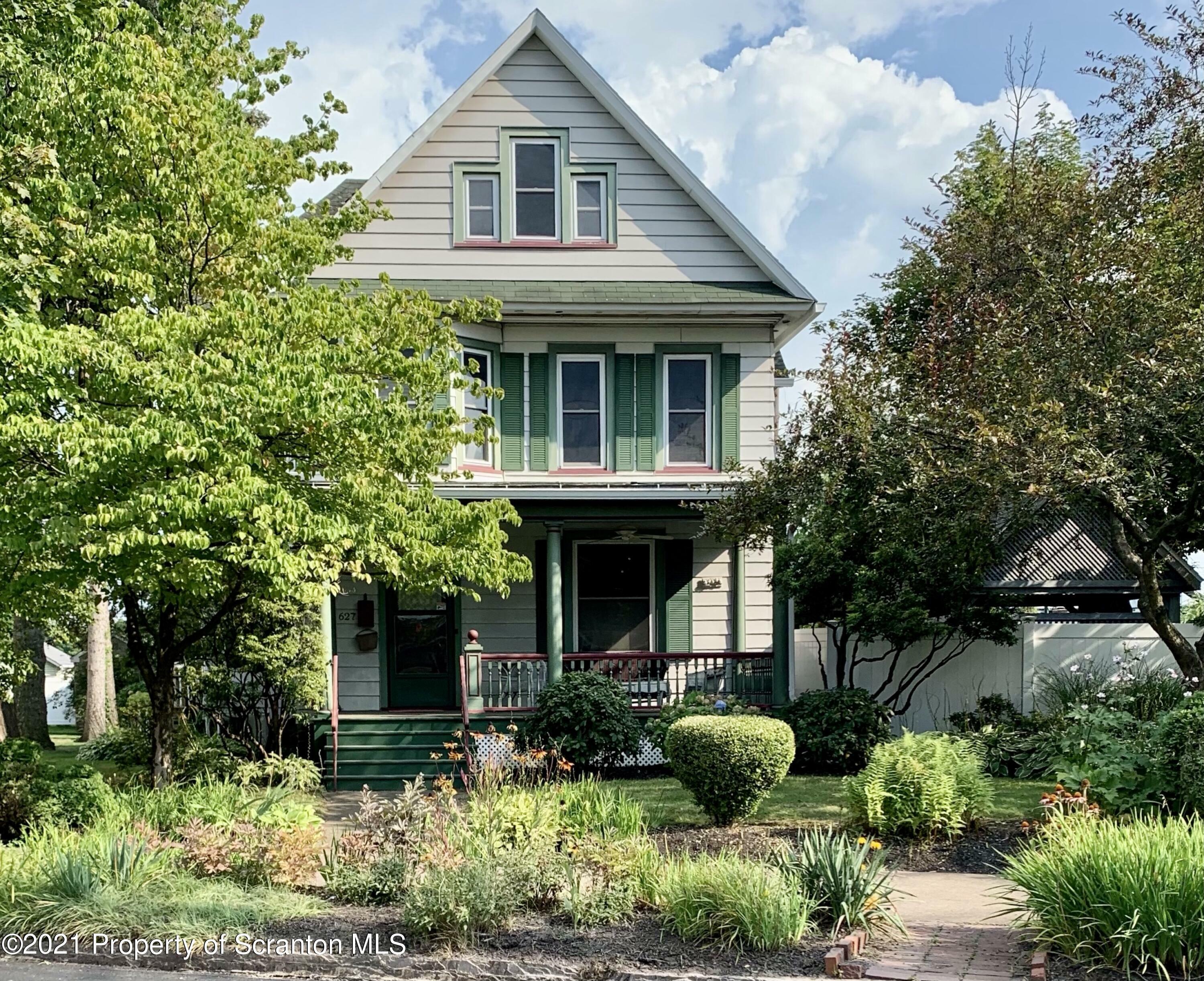 Property Photo:  627 Wyoming Avenue  PA 18643 