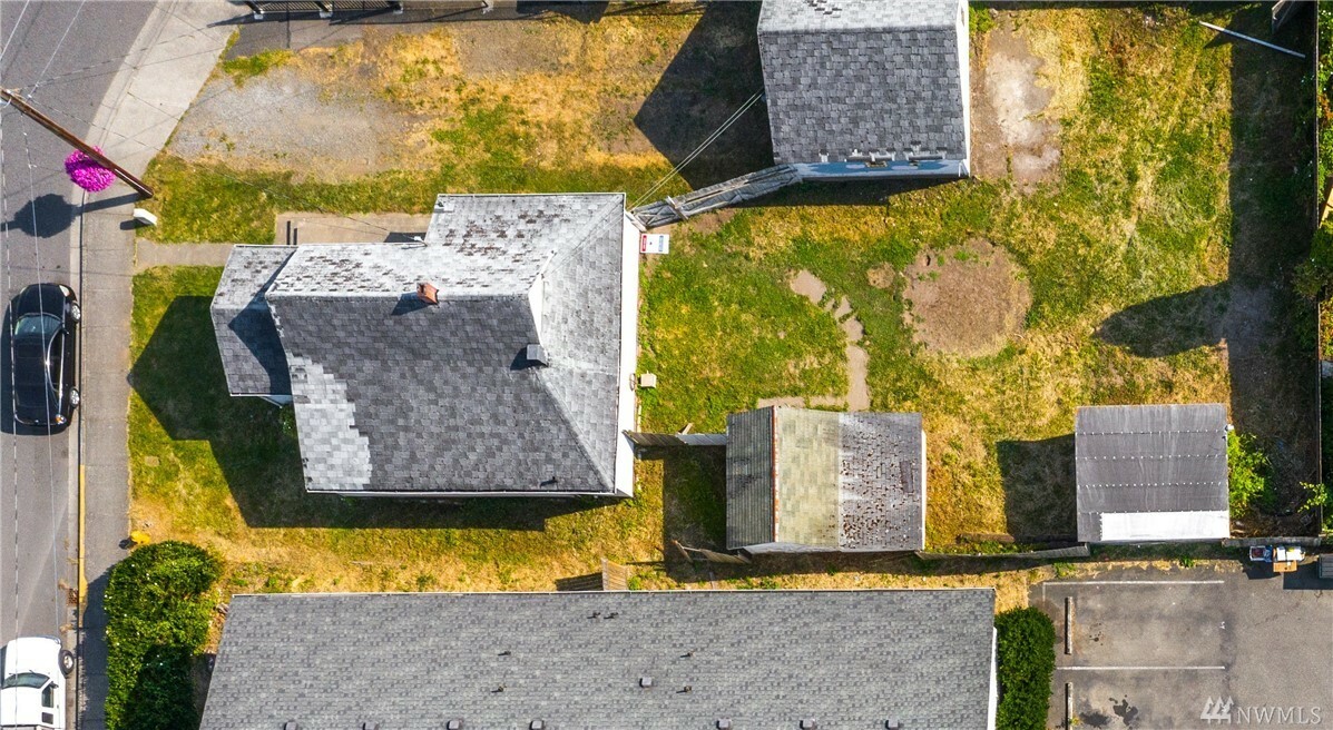 Property Photo: 5711 3rd Ave WA 98248
