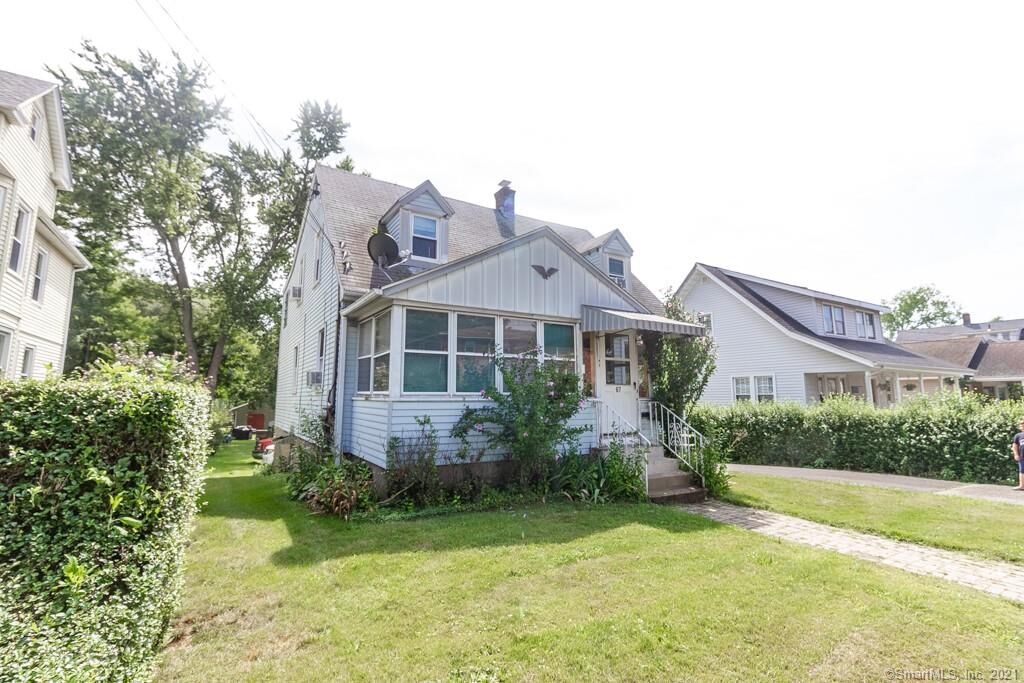 Property Photo: 87 Broad Street CT 06450
