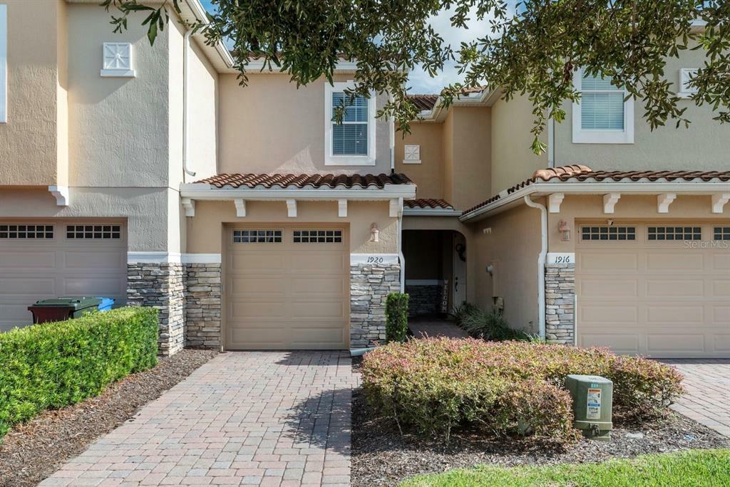 Property Photo:  1920 Garden Sage Drive  FL 32765 