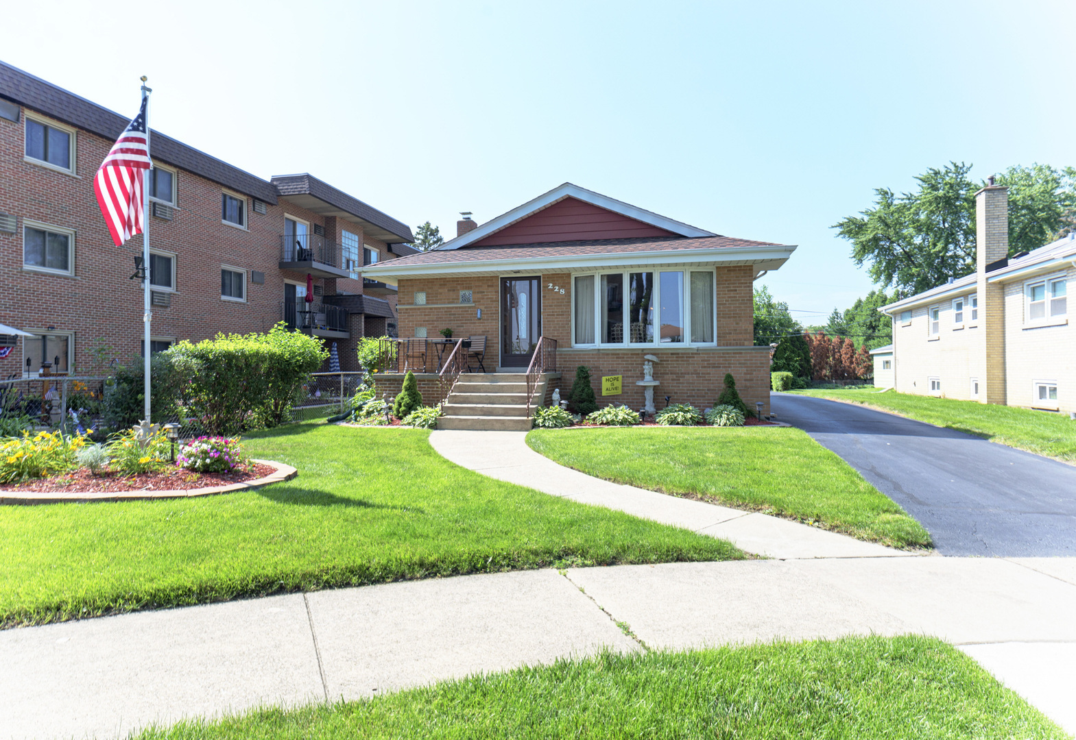 Property Photo: 228 E Fremont Avenue IL 60126