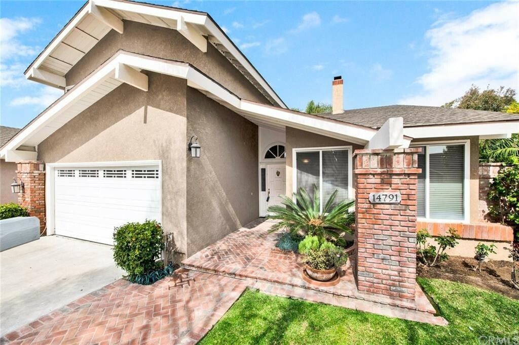 Property Photo:  14791 Briarcliff Place  CA 92780 