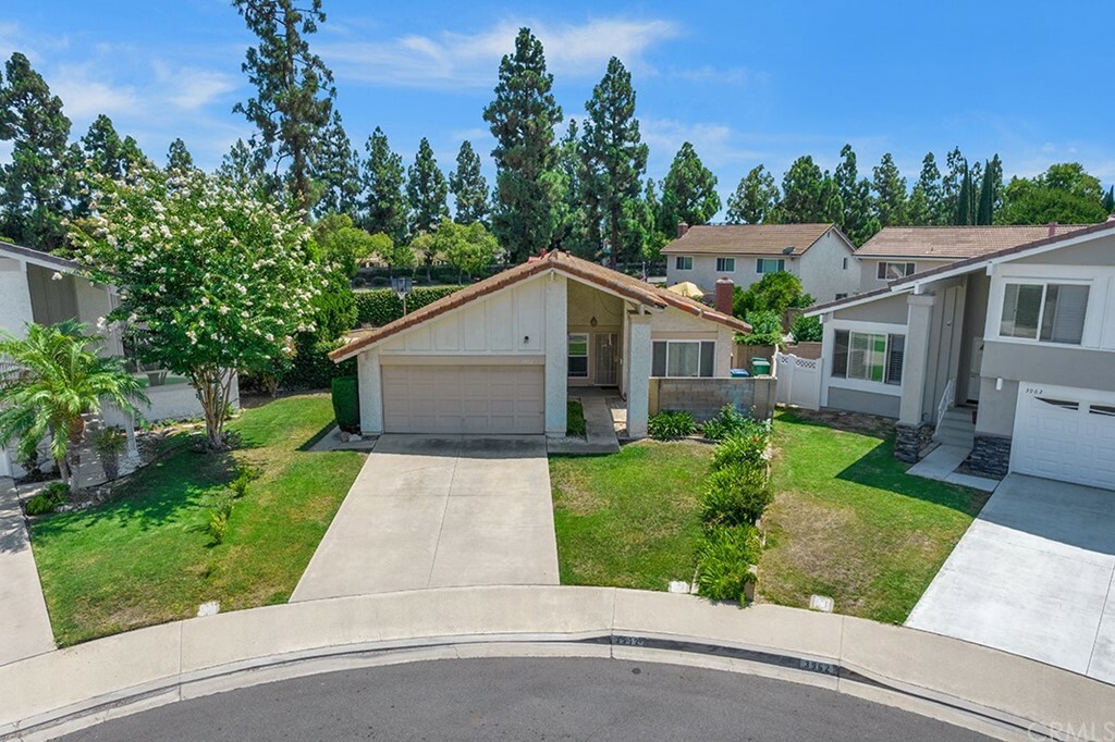 Property Photo:  3972 Ash Street  CA 92606 