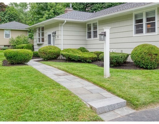 Property Photo: 79 Edgewood Rd MA 01545