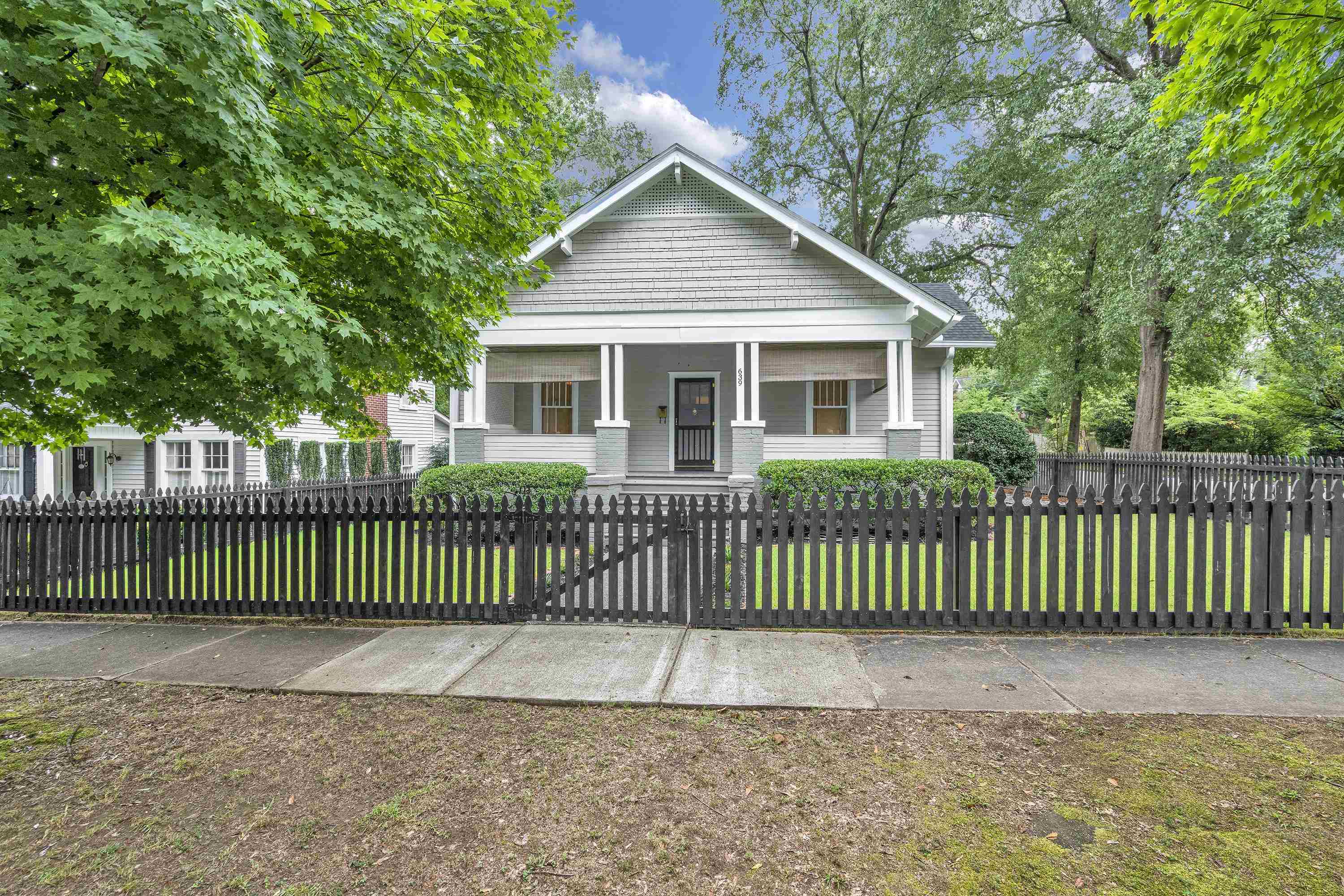 Property Photo: 639 Maple Street SC 29302