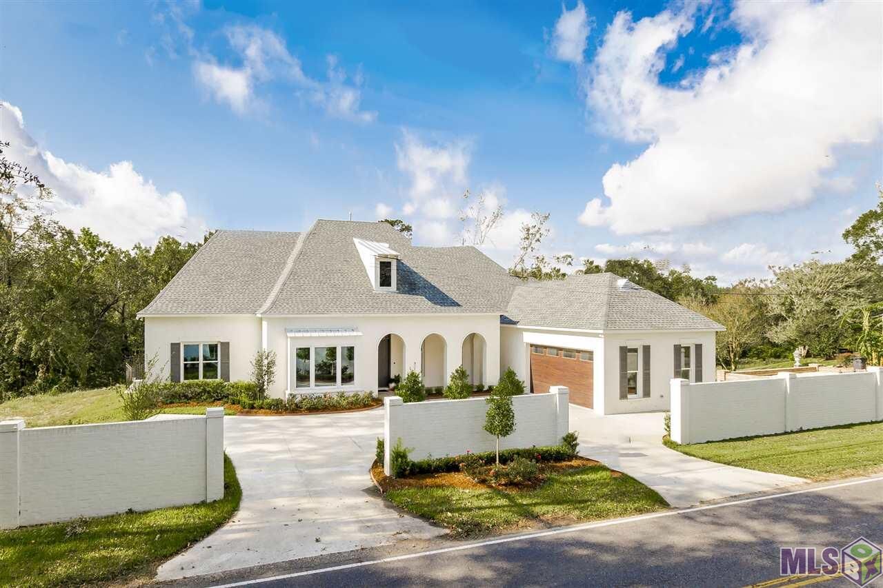 Property Photo:  7940 Highland Rd  LA 70808 