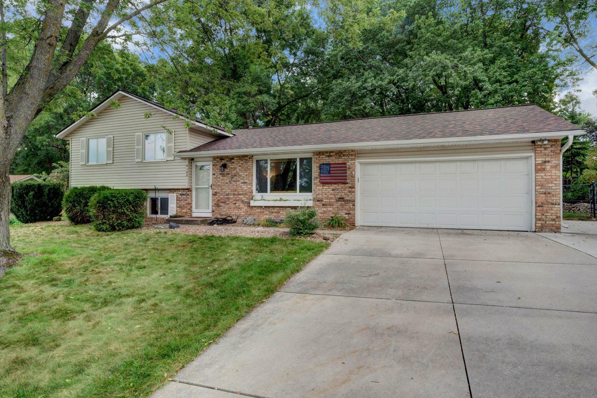 Property Photo: 6188 132nd Way MN 55124