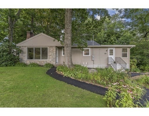 Property Photo: 20 Laurelwood MA 01543