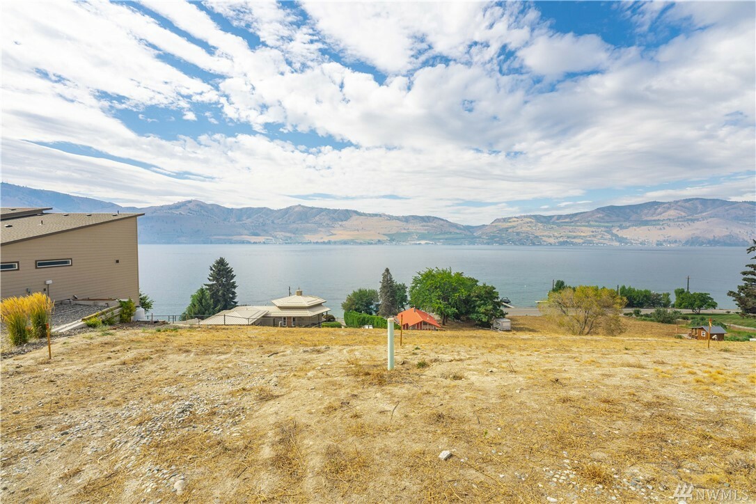 Property Photo: 132 Mayer Dr WA 98816