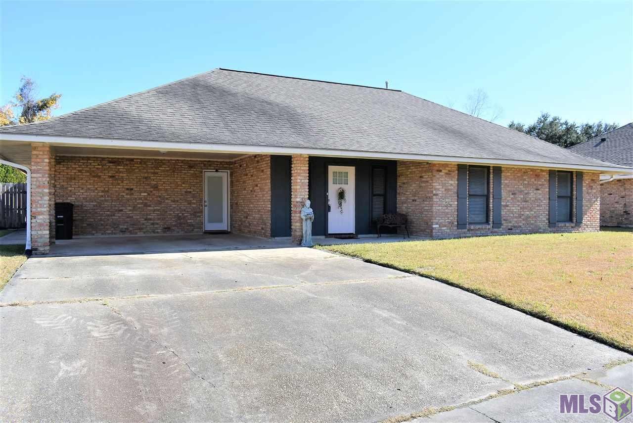 Property Photo:  3440 White Sands Dr  LA 70814 