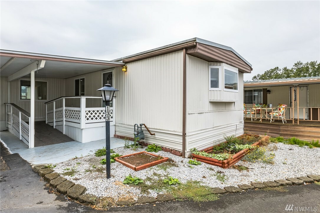 Property Photo:  1200 Lincoln St 133  WA 98226 