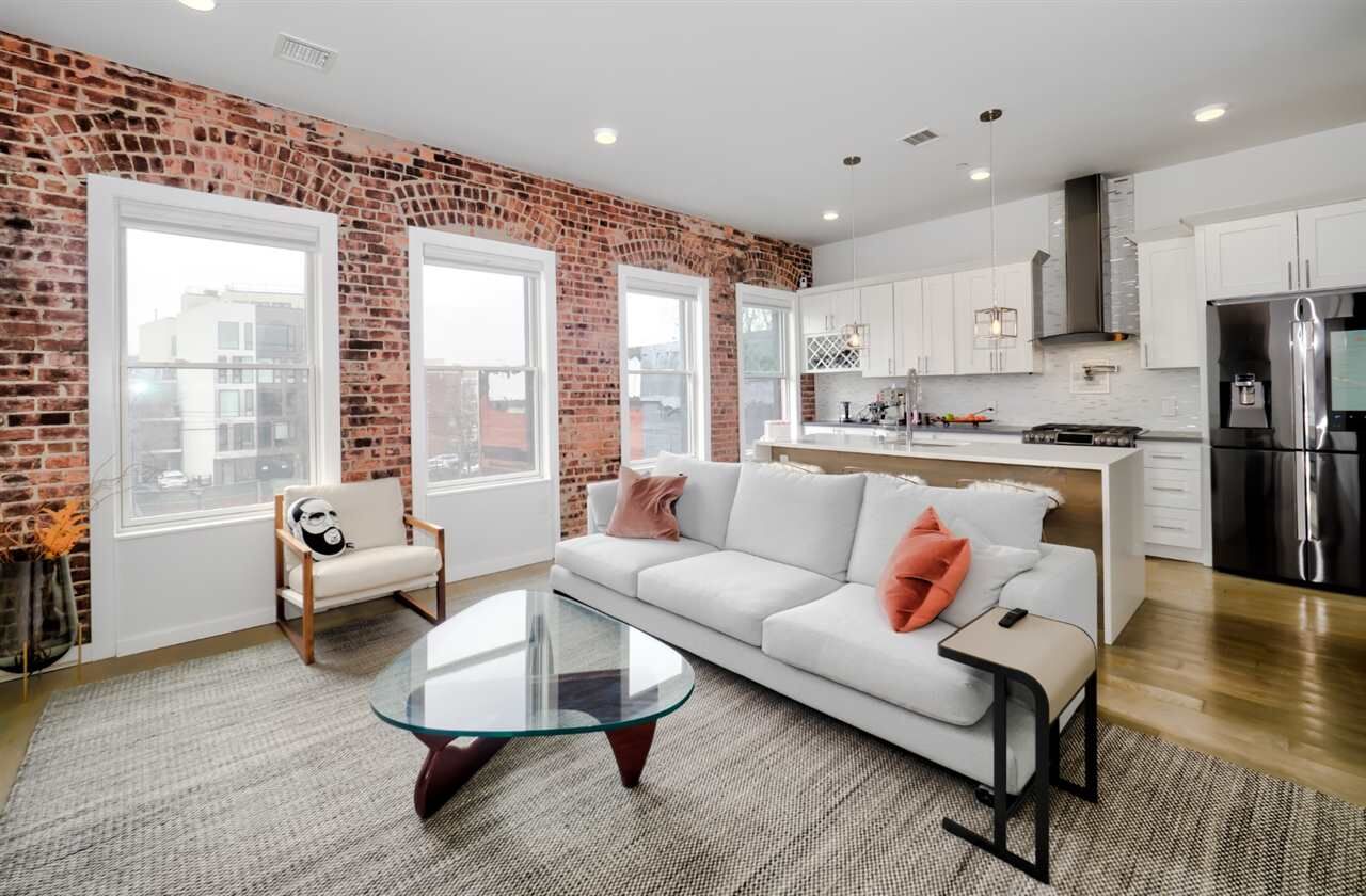 Property Photo:  371 4th St 3  NJ 07302 