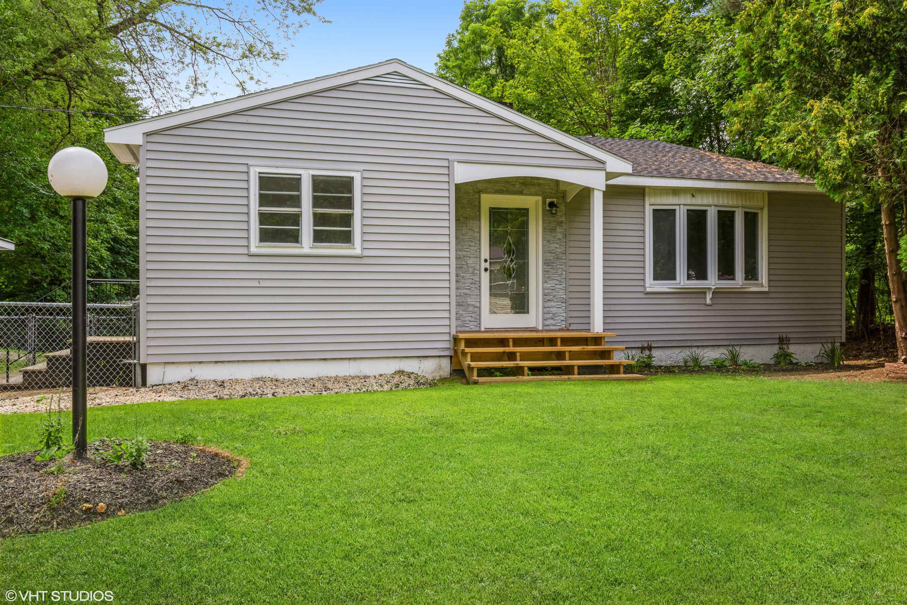 Property Photo:  21 Pierce Road  NH 03451 