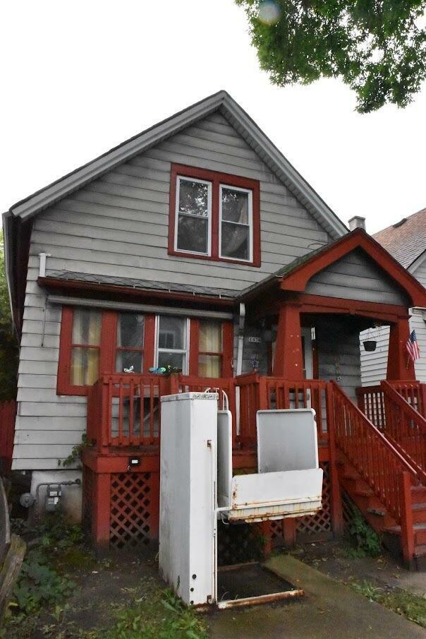 Property Photo:  1434 S Comstock Ave  WI 53204 