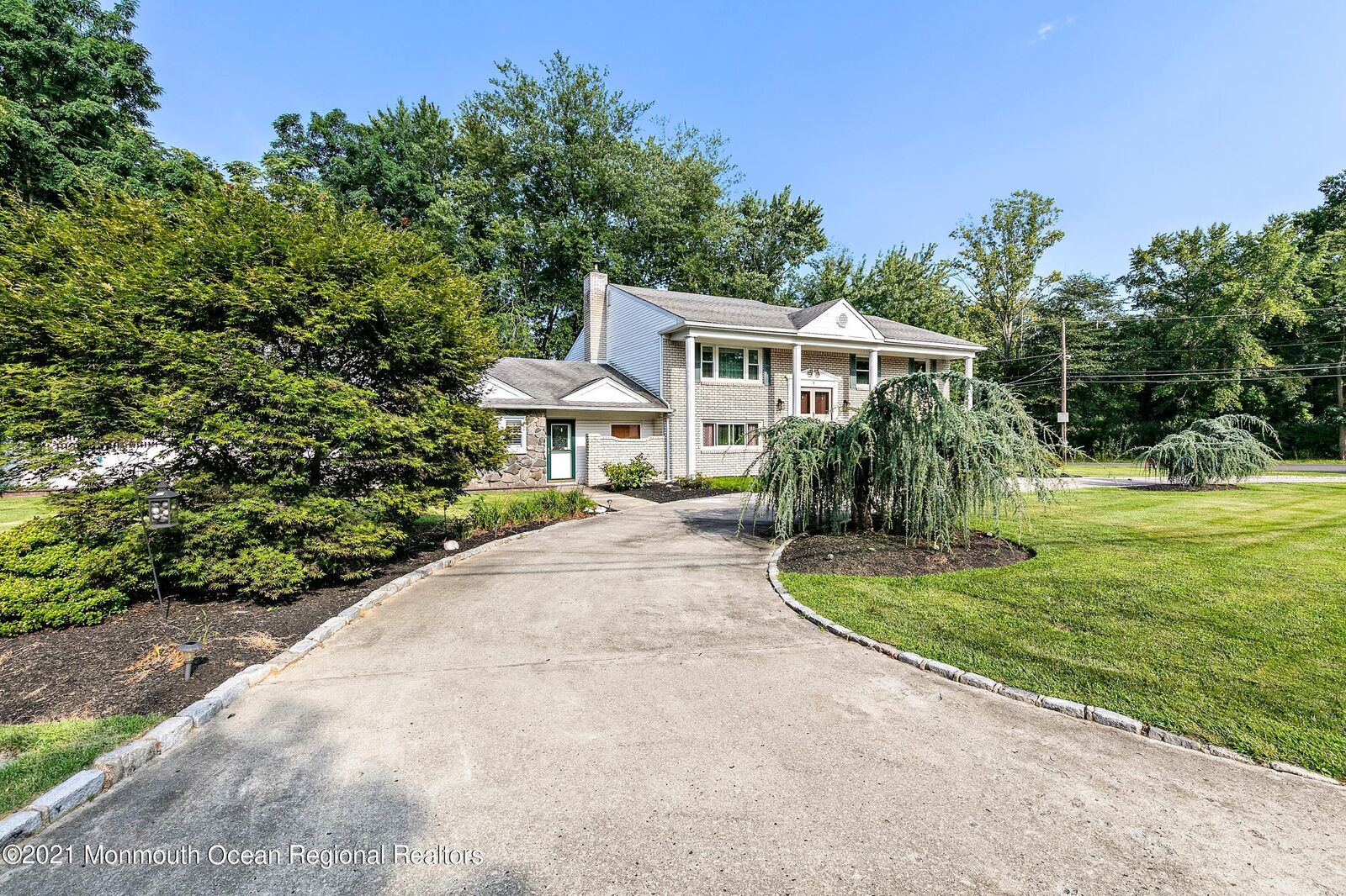 Property Photo:  7 Hamiltonian Drive  NJ 07701 