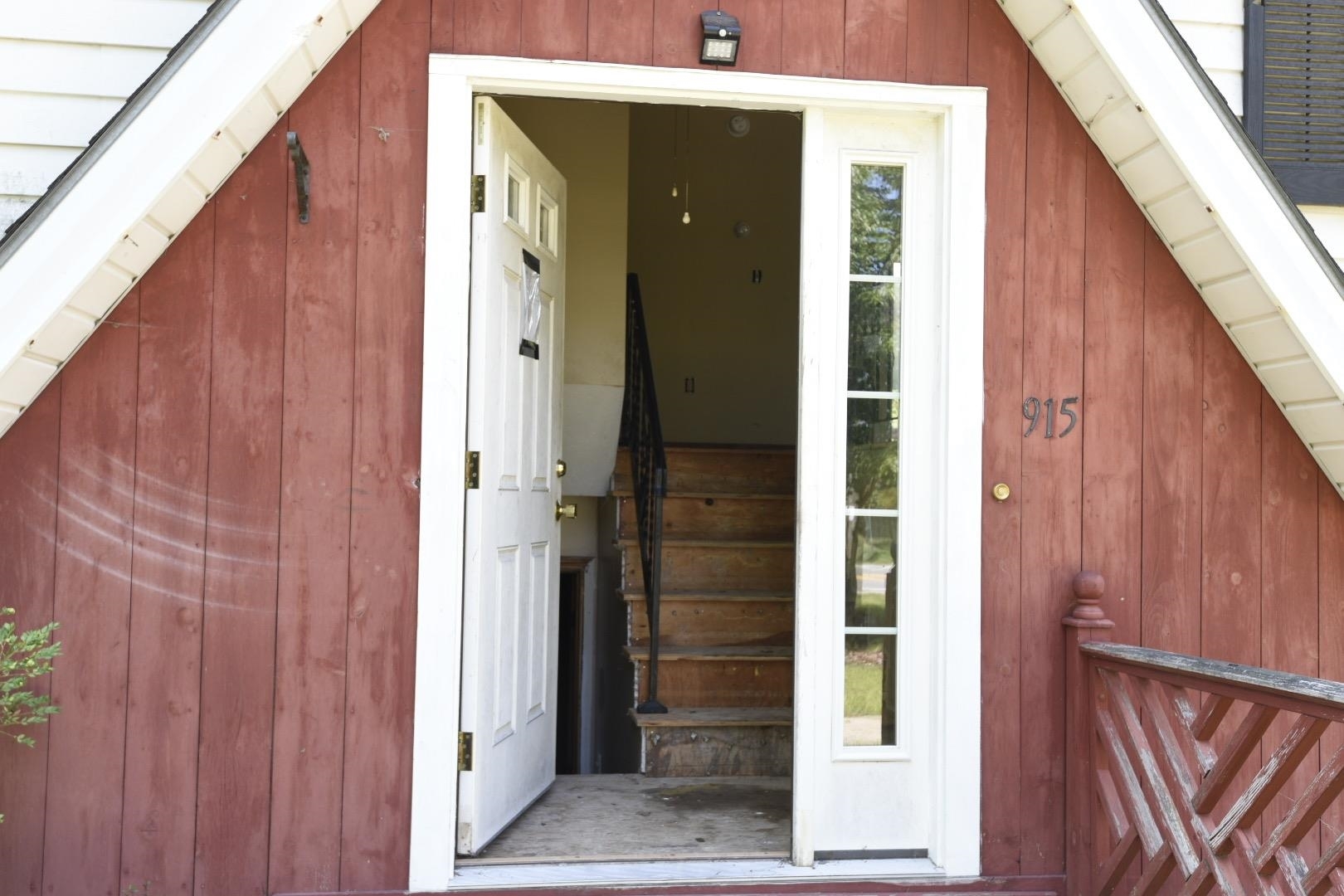 Property Photo: 915 Bodwell Road NH 03109