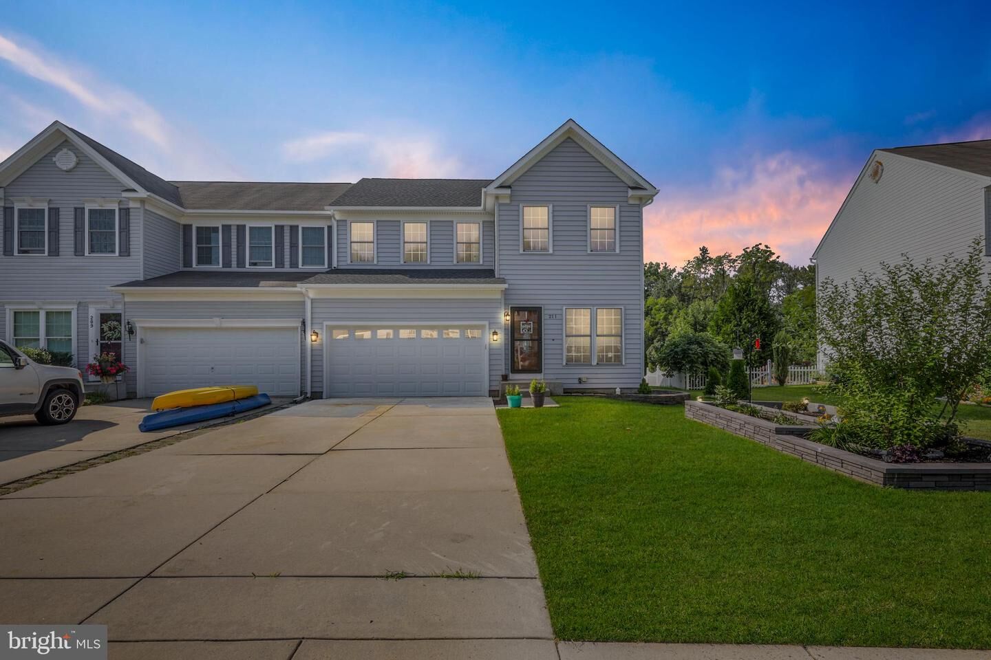 Property Photo:  211 Maple Leaf Drive  MD 21911 