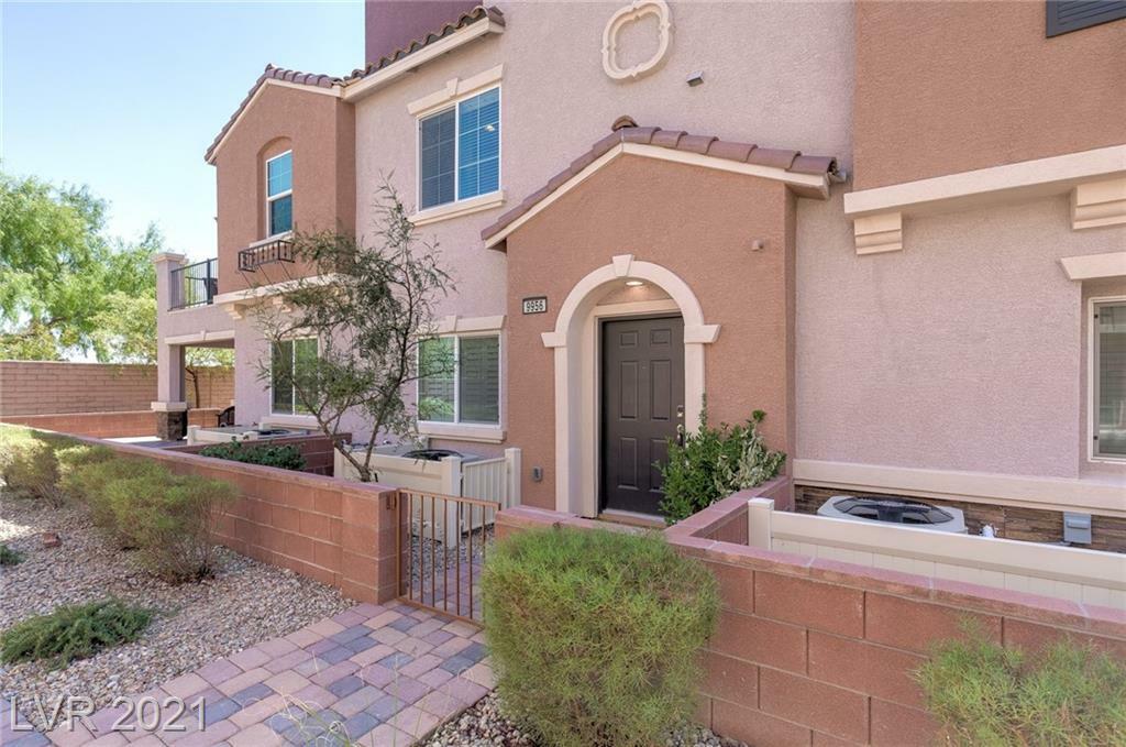 Property Photo: 9956 Sable Point Street NV 89178