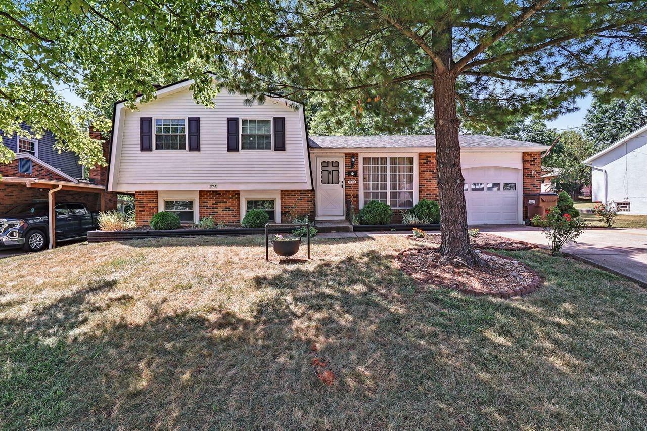 Property Photo:  1263 Adams Rd  OH 45231 