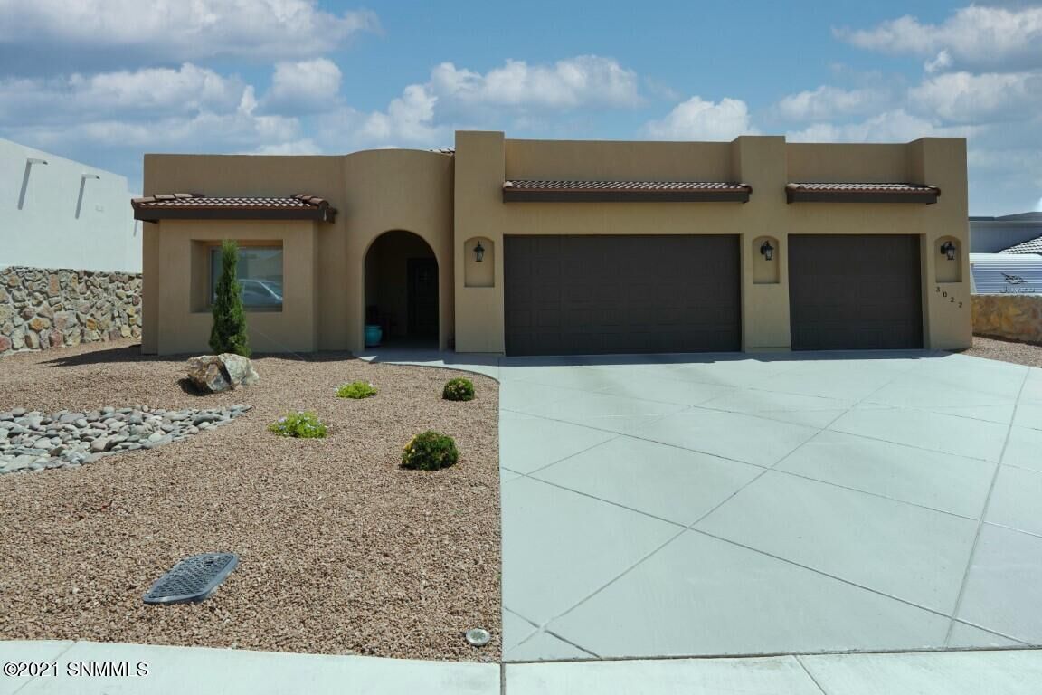 Property Photo:  3022 Cheyenne Drive  NM 88011 